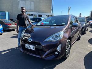 Chamz Cars Testimonial - Happy Customer