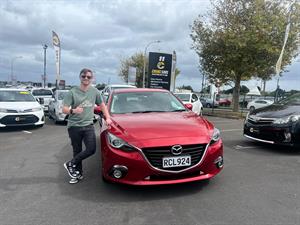 Chamz Cars Testimonial - Happy Customer