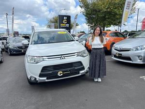 Chamz Cars Testimonial - Happy Customer 