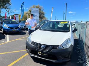Chamz Cars Testimonial - Happy Customer 